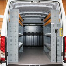 Flota vehículos Iveco Daily baca fabricada a medida
