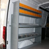 Flota vehículos Iveco Daily baca fabricada a medida