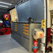 Furgoneta de exposición taller móvil legalizada homologada